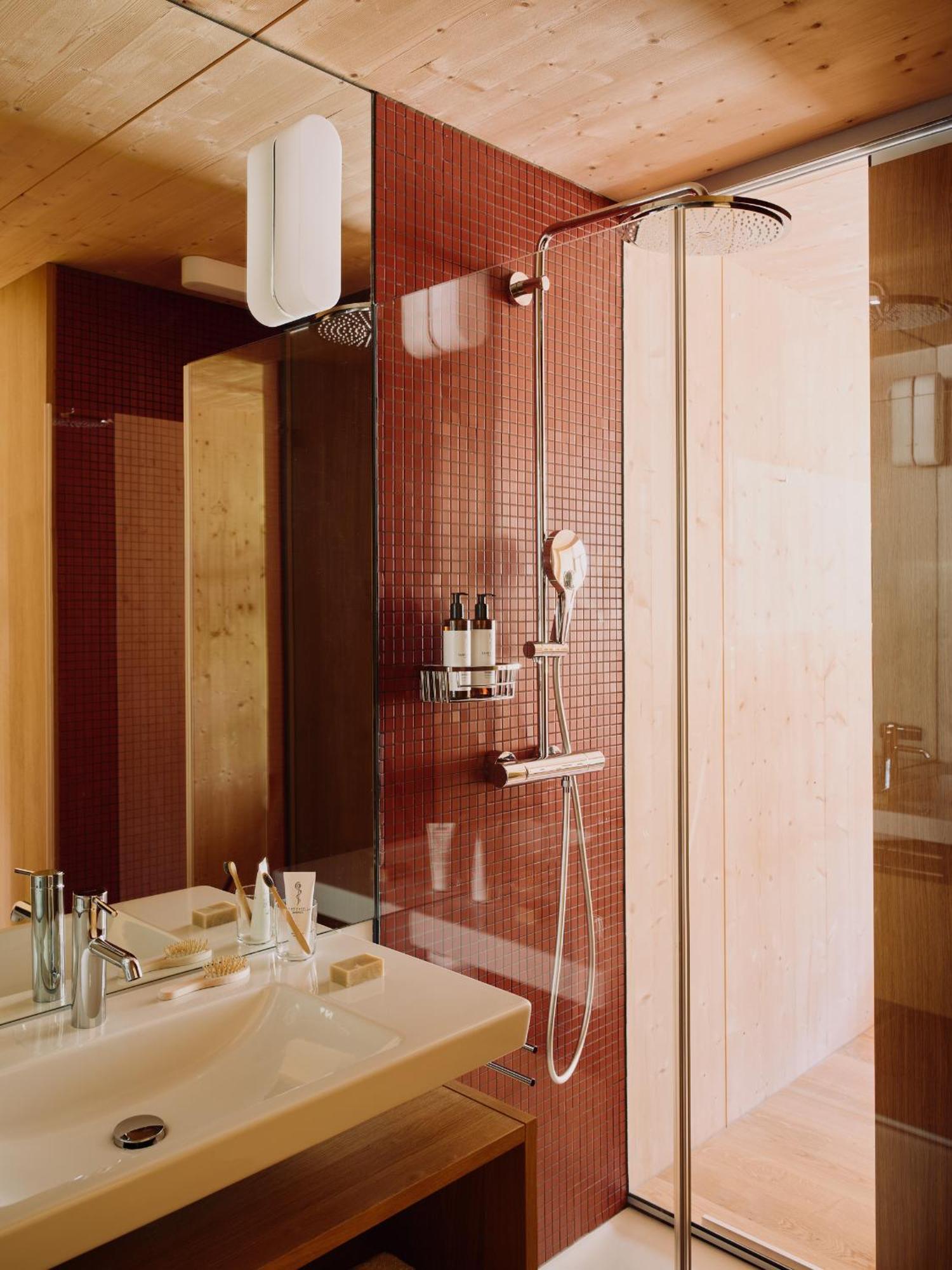 Rote Wand Gourmet Hotel, A Member Of Design Hotels ليش ام ارلبرغ المظهر الخارجي الصورة